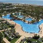 Отель Puerto Antilla Grand Ислантилья