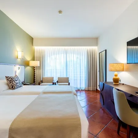 Puerto Antilla Grand Otel