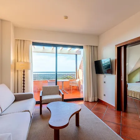 Otel Puerto Antilla Grand