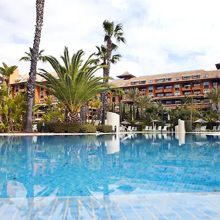 Otel Puerto Antilla Grand