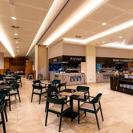 Puerto Antilla Grand