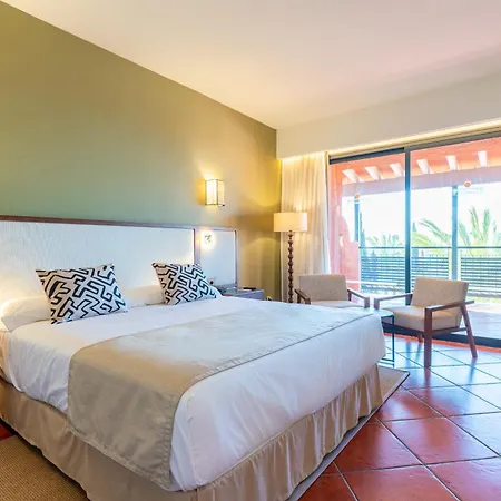 Hotell Puerto Antilla Grand Islantilla